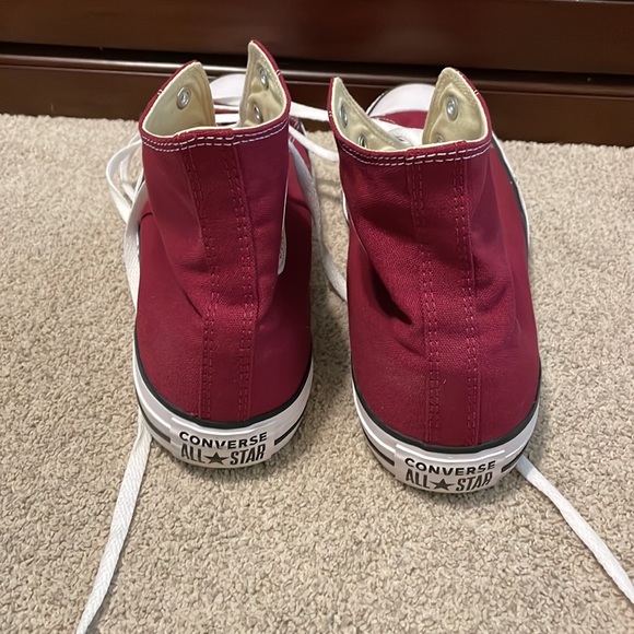 Burgundy high top converse - Picture 6 of 6
